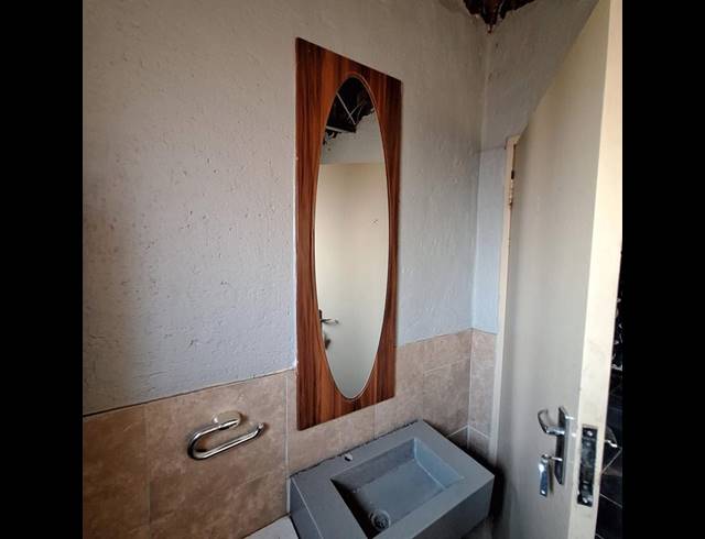 2 BEDROOM HOUSE FOR SALE IN SOSHANGUVE SOUTH